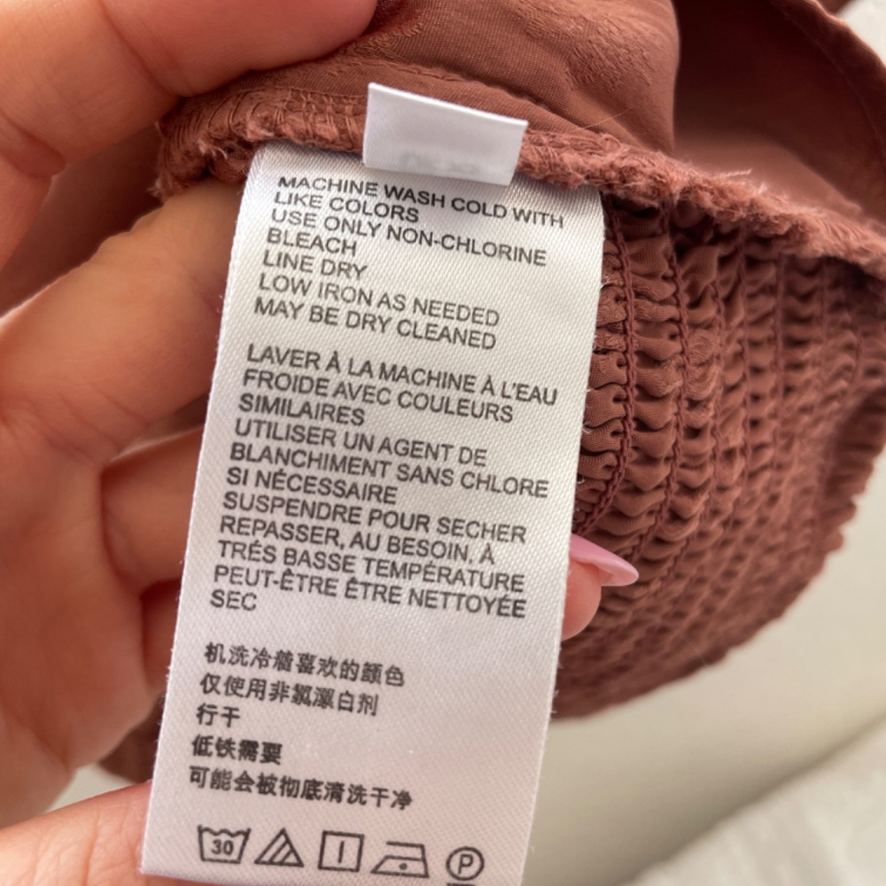 Urban Outfitters Webster Jacquard Flutter Top in Mauve - Picture 8 of 8